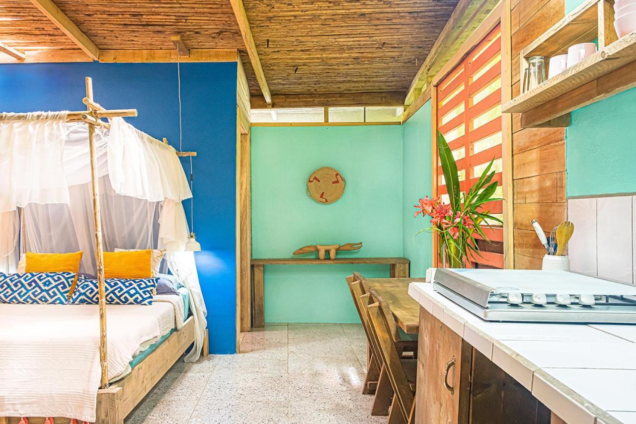 Bee Happy Studio Cahuita Exterior photo